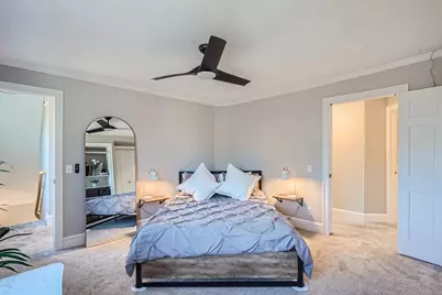 1045 Lake Street E, Wayzata, MN 55391 - Photo 17