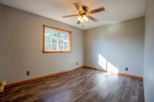 206 Pine St SW, New London, MN 56273 - Photo 21