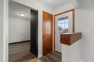 7624 Daleview Dr, Brooklyn Park, MN 55443 - Photo 17