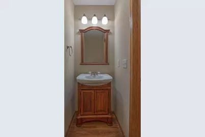 2185 Cleveland Way S, Cambridge, MN 55008 - Photo 7