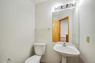 15329 Greenhaven Ln, Burnsville, MN 55306 - Photo 11