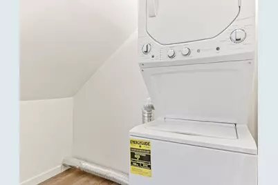 4323 Wentworth Avenue, Minneapolis, MN 55409 - Photo 17