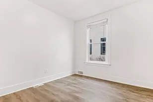 4323 Wentworth Ave, Minneapolis, MN 55409 - Photo 7