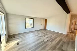 209 Coon Street E, Redwood Falls, MN 56283 - Photo 5