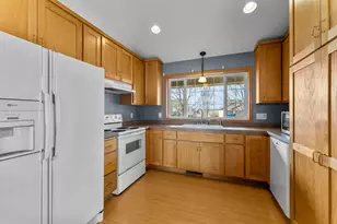 1824 Nixon St S, Cambridge, MN 55008 - Photo 21