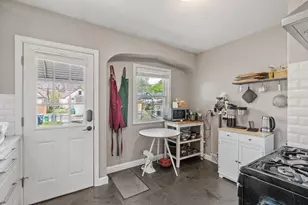 2930 Cleveland St NE, Minneapolis, MN 55418 - Photo 7