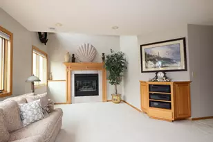 5415 Teakwood Ln N, Plymouth, MN 55442 - Photo 15