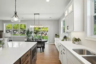 27221 Pete's Hl Trl, Elko New Market, MN 55020 - Photo 11