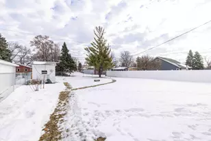 1834 14 1/2 Street S, Fargo,  58103 - Photo 5