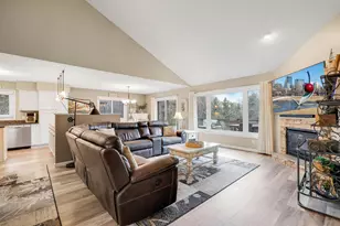 405 Ramsey Ave, Carver, MN 55315 - Photo 9