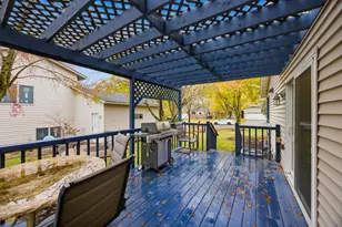 10485 Lee Dr, Eden Prairie, MN 55347 - Photo 23