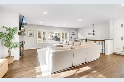 25/15 Waseca Avenue, Tonka Bay, MN 55331 - Photo 5