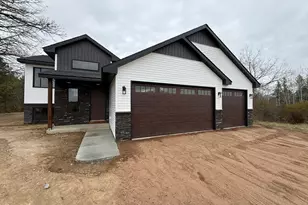 7040 Sunrise Rd, Harris, MN 55032 - Photo 1