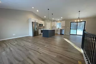 2141 Ponderosa Pl SW, Rochester, MN 55902 - Photo 5