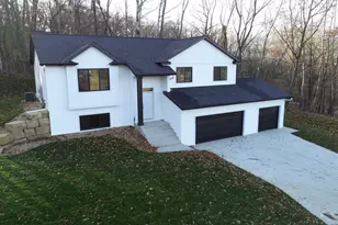 2141 Ponderosa Pl SW, Rochester, MN 55902 - Photo 19