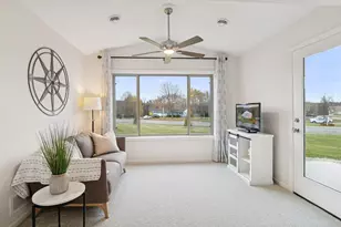 4005 Iris Ct, Rockford, MN 55373 - Photo 7