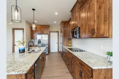 20635 Tamarack Street NW, Oak Grove, MN 55011 - Photo 11