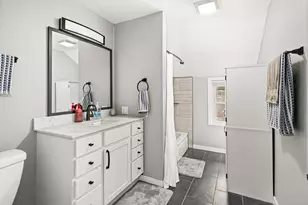 3 W Linden St, Duluth, MN 55811 - Photo 3