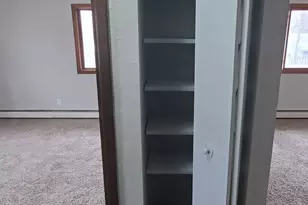 725 S 9th St, Bird Island, MN 55310 - Photo 9