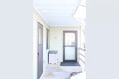 520 Graham Street SW, Hutchinson, MN 55350 - Photo 27