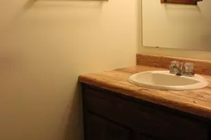 520 Graham St SW, Hutchinson, MN 55350 - Photo 19