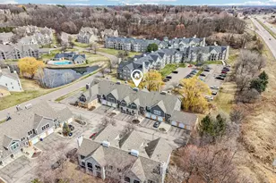6145 Chasewood Pkwy, Minnetonka, MN 55343 - Photo 41