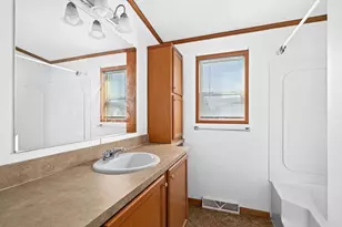 3908 Brian Rd, Duluth, MN 55803 - Photo 13