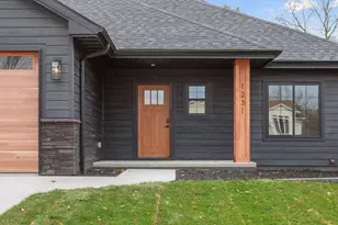 1231 Bellflower Ln NE, Owatonna, MN 55060 - Photo 3