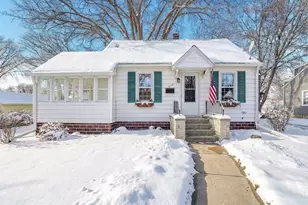 210 5th Ave NE, Faribault, MN 55021 - Photo 1