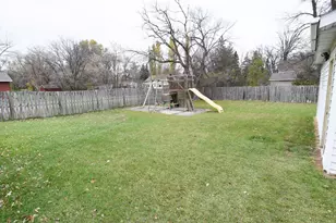 1523 1st St E, Thief River Falls, MN 56701 - Photo 25