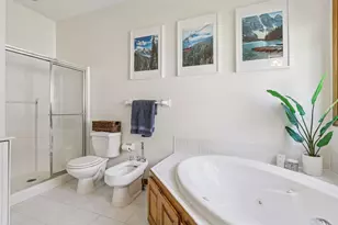 7810 W 95th St, Bloomington, MN 55438 - Photo 23