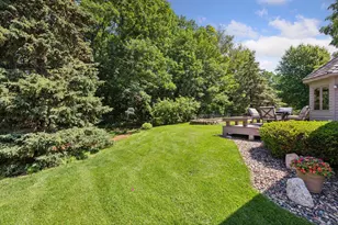 7810 W 95th St, Bloomington, MN 55438 - Photo 45