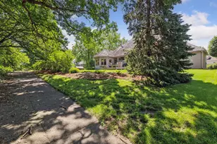 7810 W 95th St, Bloomington, MN 55438 - Photo 43