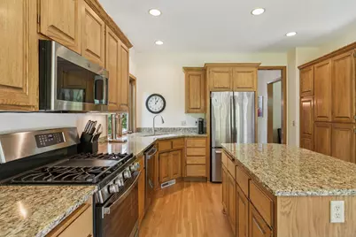 7810 W 95th Street, Bloomington, MN 55438 - Photo 15