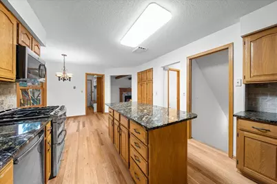 9130 Hidden Meadow Road, Woodbury, MN 55125 - Photo 25