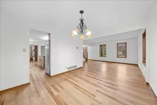 9130 Hidden Meadow Rd, Woodbury, MN 55125 - Photo 71