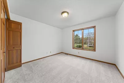 9130 Hidden Meadow Road, Woodbury, MN 55125 - Photo 45