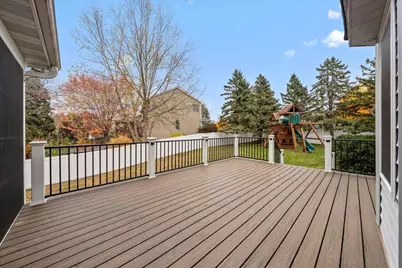 9130 Hidden Meadow Road, Woodbury, MN 55125 - Photo 19