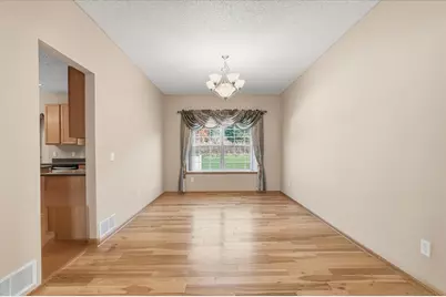 6449 Hedgecroft Avenue S, Cottage Grove, MN 55016 - Photo 7