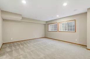 6449 Hedgecroft Ave S, Cottage Grove, MN 55016 - Photo 37