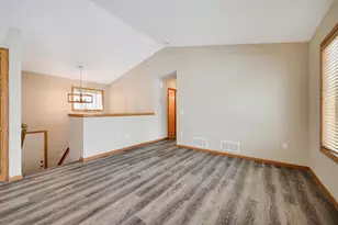 936 Lincoln Ct S, Cambridge, MN 55008 - Photo 5