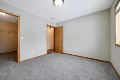 936 Lincoln Court S, Cambridge, MN 55008 - Photo 21