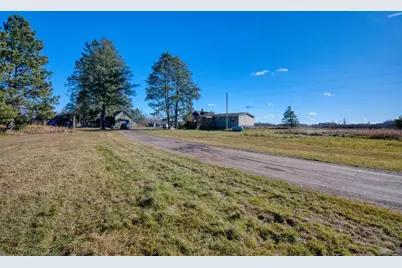 3932 Highway 100, White Twp, MN 55705 - Photo 21