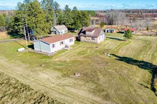 3932 Hwy 100, White Twp, MN 55705 - Photo 35