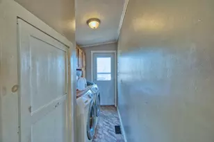 3932 Hwy 100, White Twp, MN 55705 - Photo 13