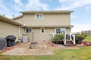 7790 Carnelian Ln, Eden Prairie, MN 55346 - Photo 49