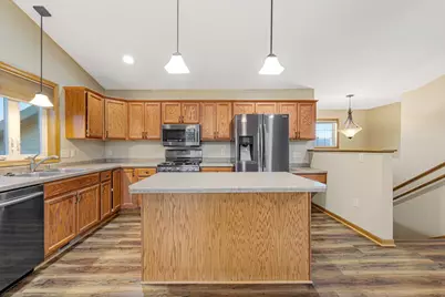 329 Crystal Circle, Mankato, MN 56001 - Photo 11