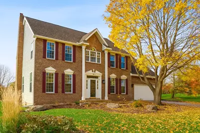 2498 Pond Circle E, Mendota Heights, MN 55120 - Photo 1