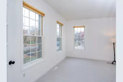 2498 Pond Circle E, Mendota Heights, MN 55120 - Photo 7