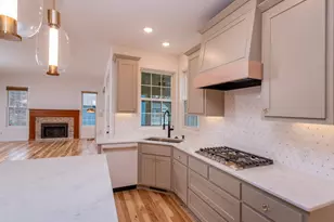 2498 Pond Cir E, Mendota Heights, MN 55120 - Photo 13